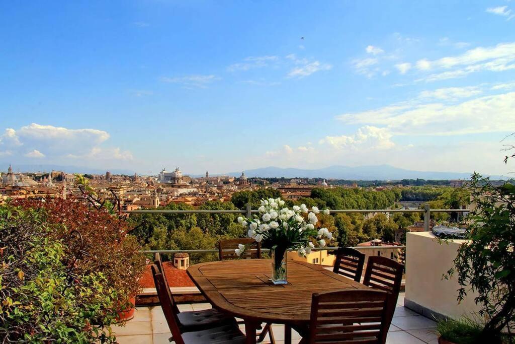 Sant'Onofrio Terrace Apartment Рим Екстериор снимка