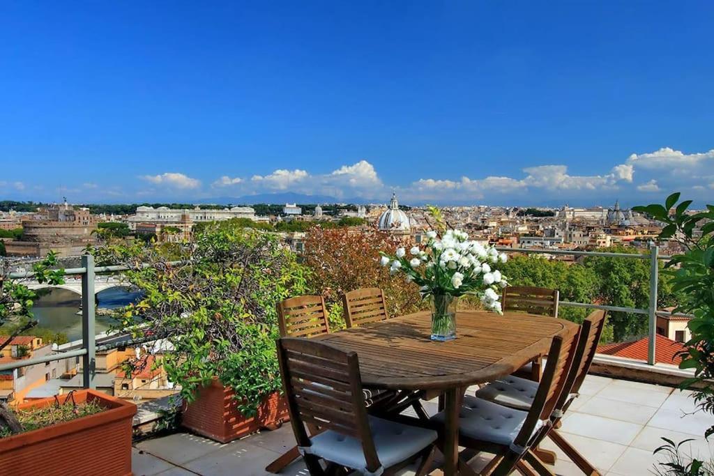 Sant'Onofrio Terrace Apartment Рим Екстериор снимка